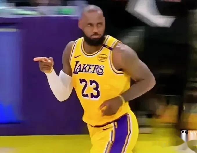 开云体育官网-土耳其男篮轻取尼克斯，詹姆斯惊艳世界