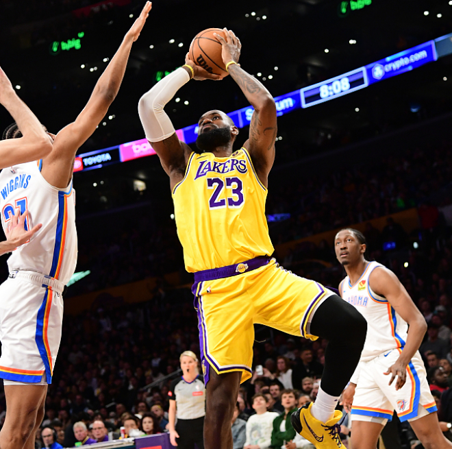 开云APP-关于美国男篮碾压湖人B队，费沃斯送出助攻的信息