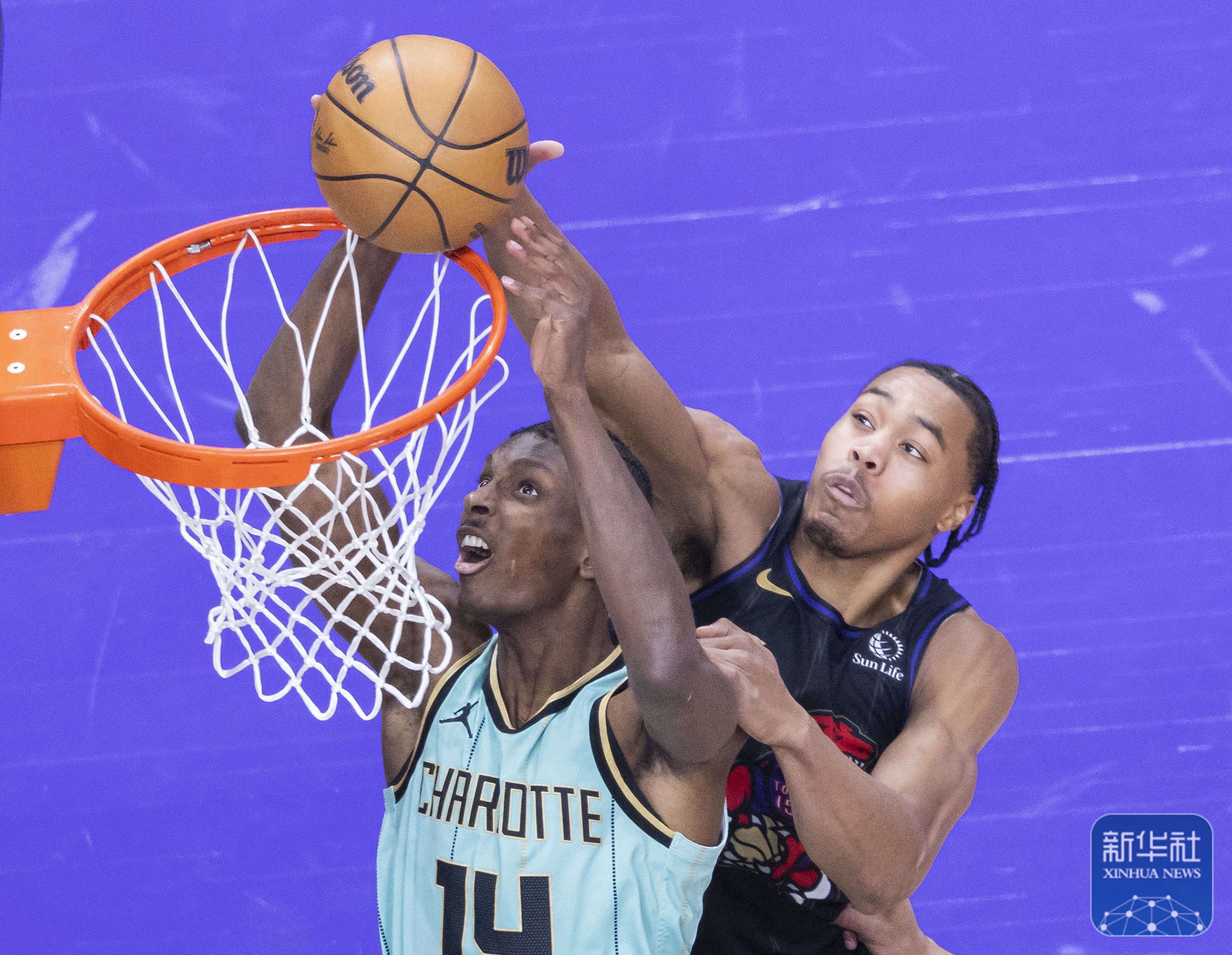 篮网力克猛龙取得两连胜