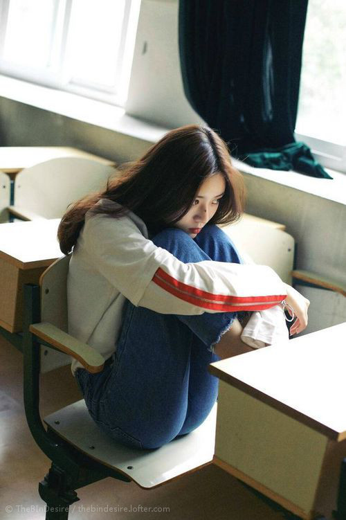 从暗影到荣光，坎特自我救赎之夜，摩纳哥见证法国横扫丹麦