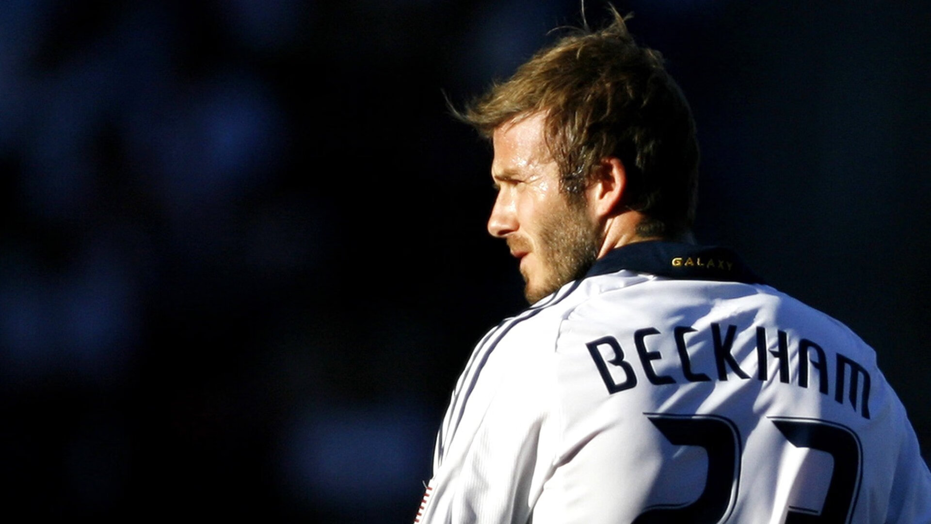 当红龙遇见枪手，一场跨越次元的足球对话，德布劳内关键球定乾坤