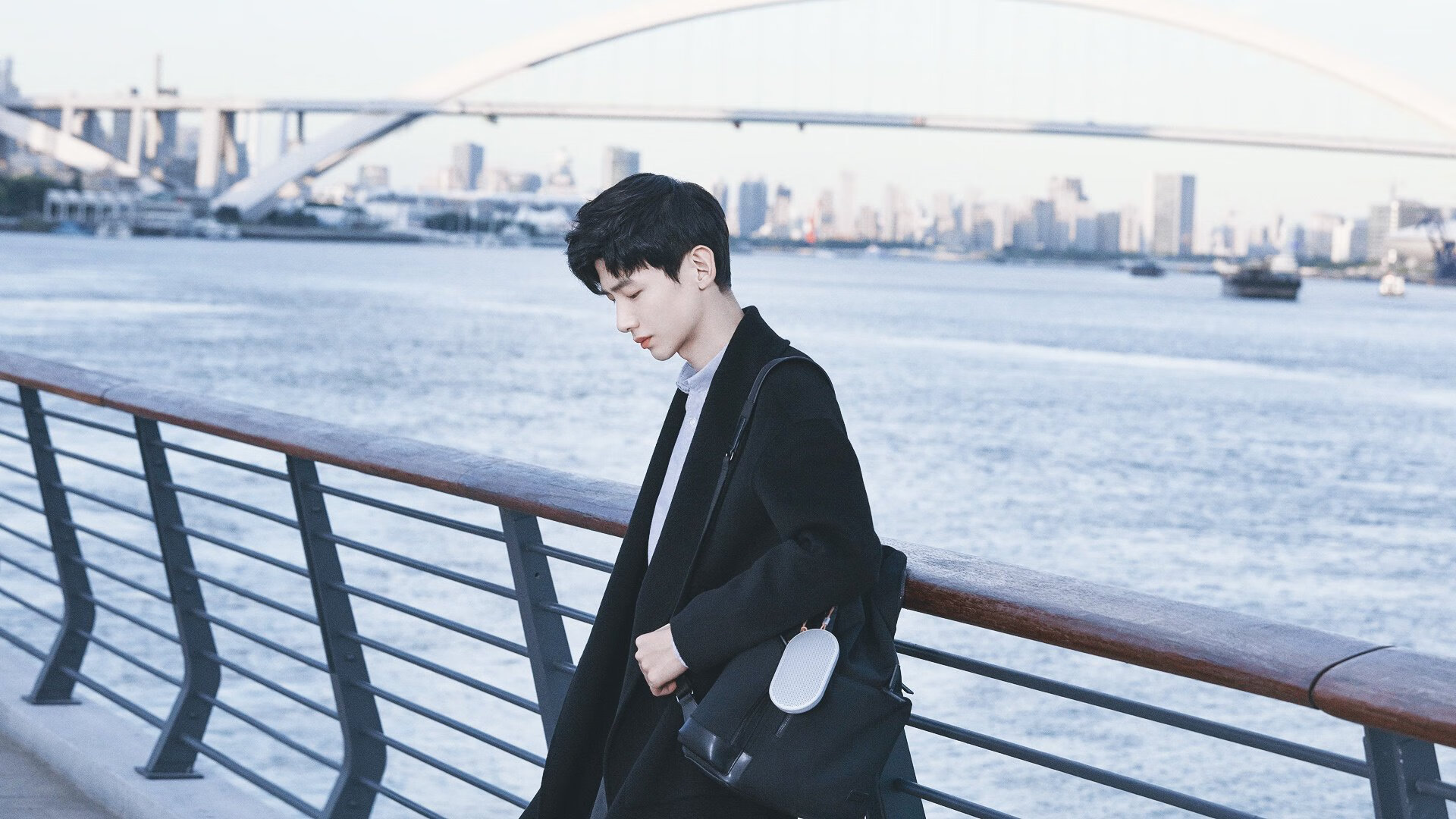 阿尔瓦雷斯制胜一击定乾坤，安哥拉激战加纳赢得关键胜利